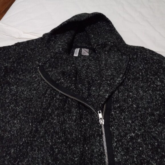 H&M Black Sweater Jacket - Picture 4 of 5